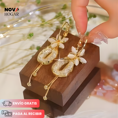 Gliss™ Pendientes de Diseño Floral Sofisticado