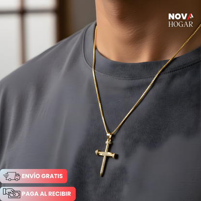 CrossShine™ Cadena Veneciana con Cruz de Clavo