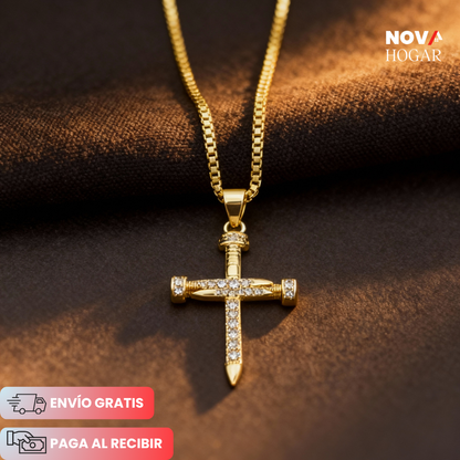 CrossShine™ Cadena Veneciana con Cruz de Clavo